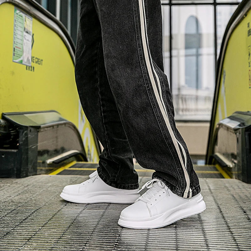 Dames Sneakers van Wit Leer met Minimalistische Look