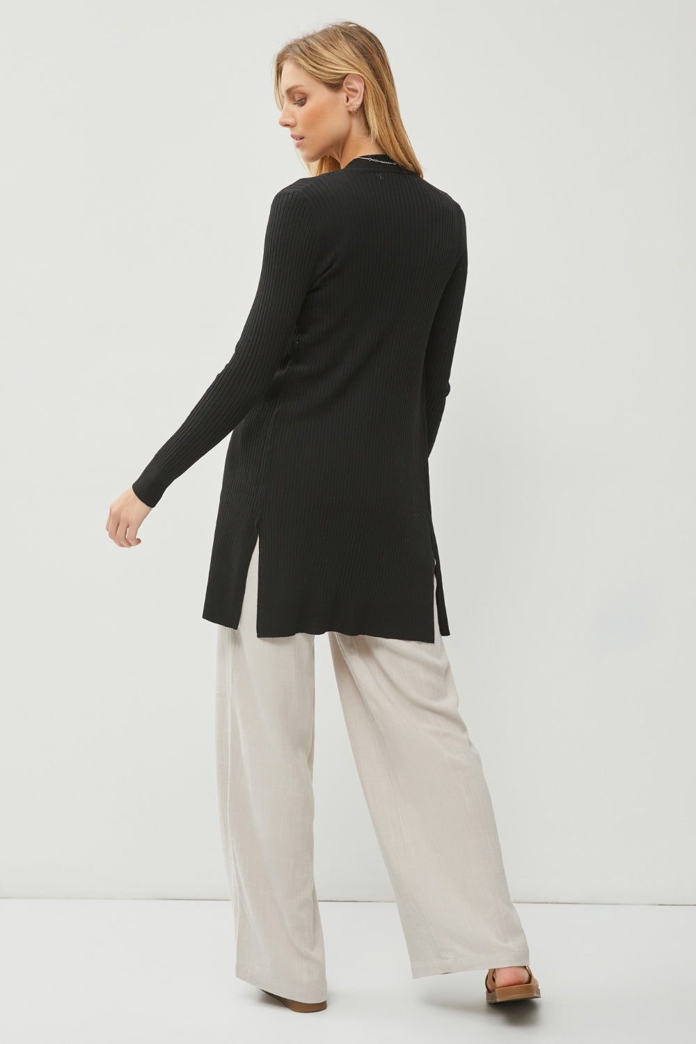 Elegant Open Vest Met Lange Mouwen Zwart - Mira