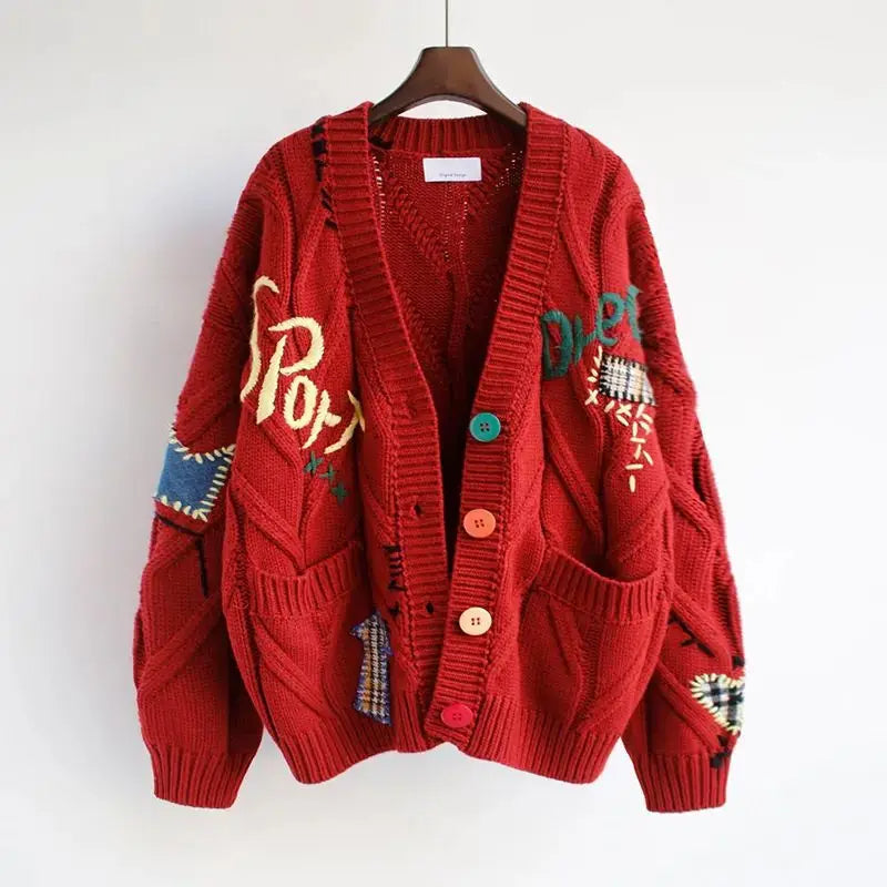 CozyKnit – Gebreide V-hals Damesvest met Borduursel