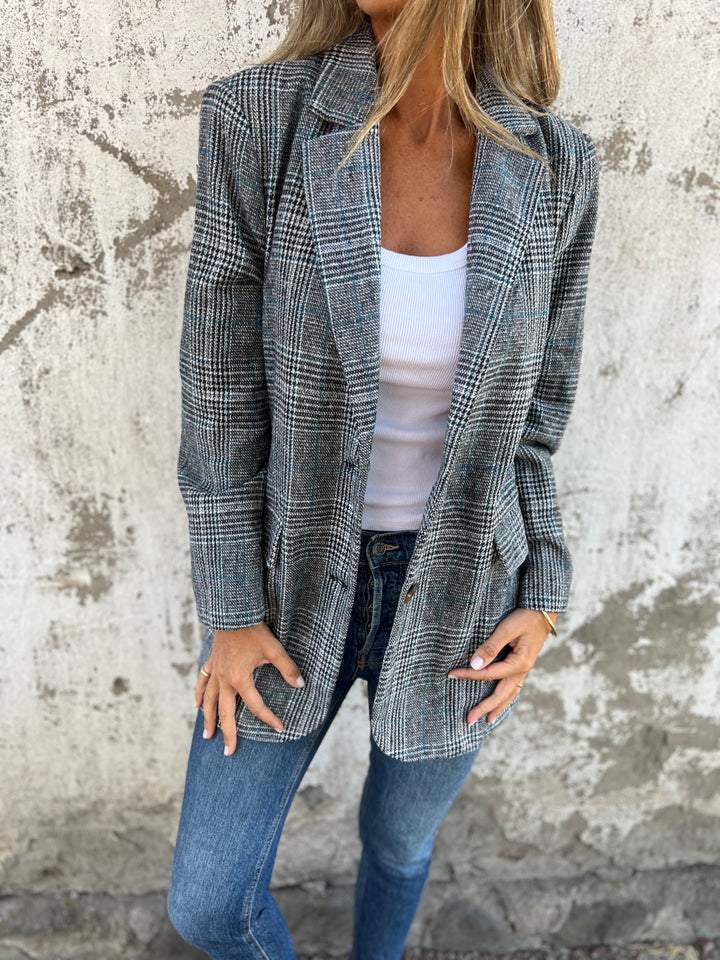 DANIELA – TIJDLOZE RUITJES BLAZER