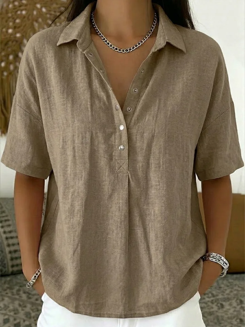 Tessa | Blouse met kraag en knoopdetail