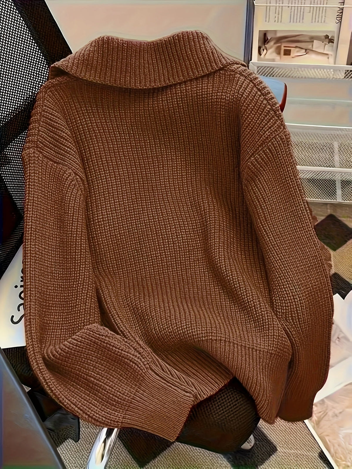 FIONA – STATEMENT KNOPEN BREISWEATER