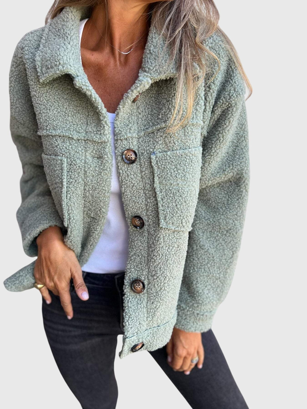 LIA – GEZELLIGE KNOPEN TEDDYJACK