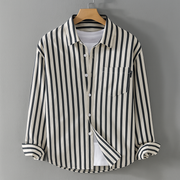 Comfortabel stijl met lange mouwen en borstzak