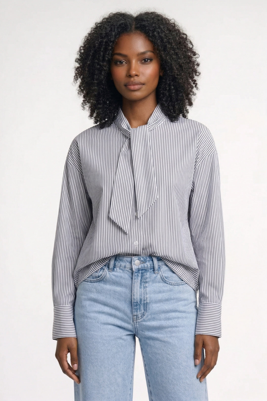 Damesblouse | Gestreept met Strik & Lange Mouwen