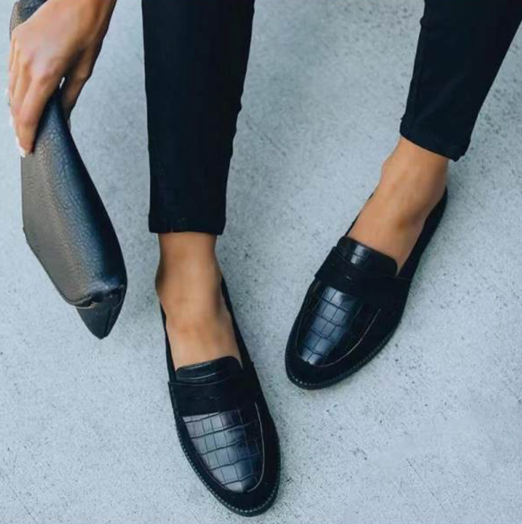Loafers Dames | Chique Krokodilprint & Tijdloos Zwart Design