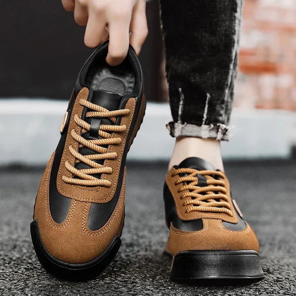 Goldmere Classic Leren Sneakers