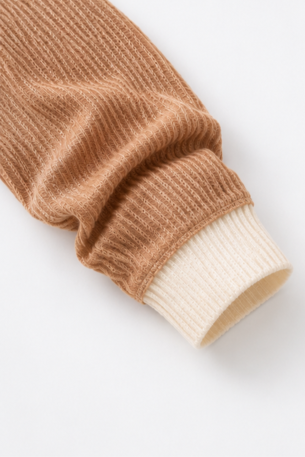 Corvella – Geknoopte Kleurblok Drop-Shoulder Trui