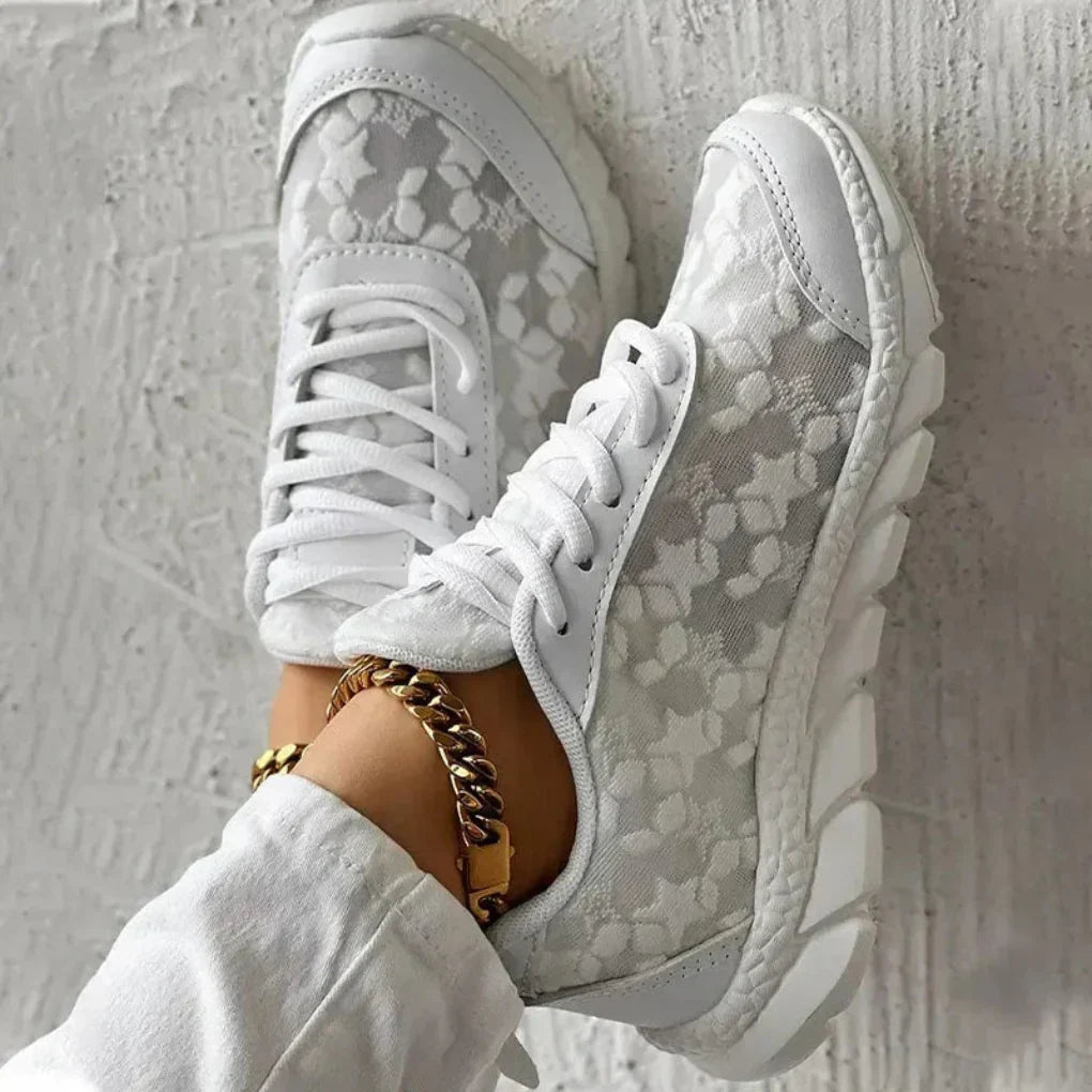 Ademende vetersneakers met sterrenpatroon voor dames