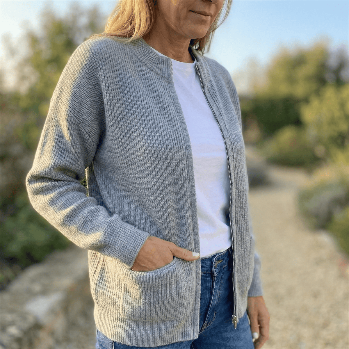 Covena – Zachte Gebreide Zip-Up Cardigan met Zakken