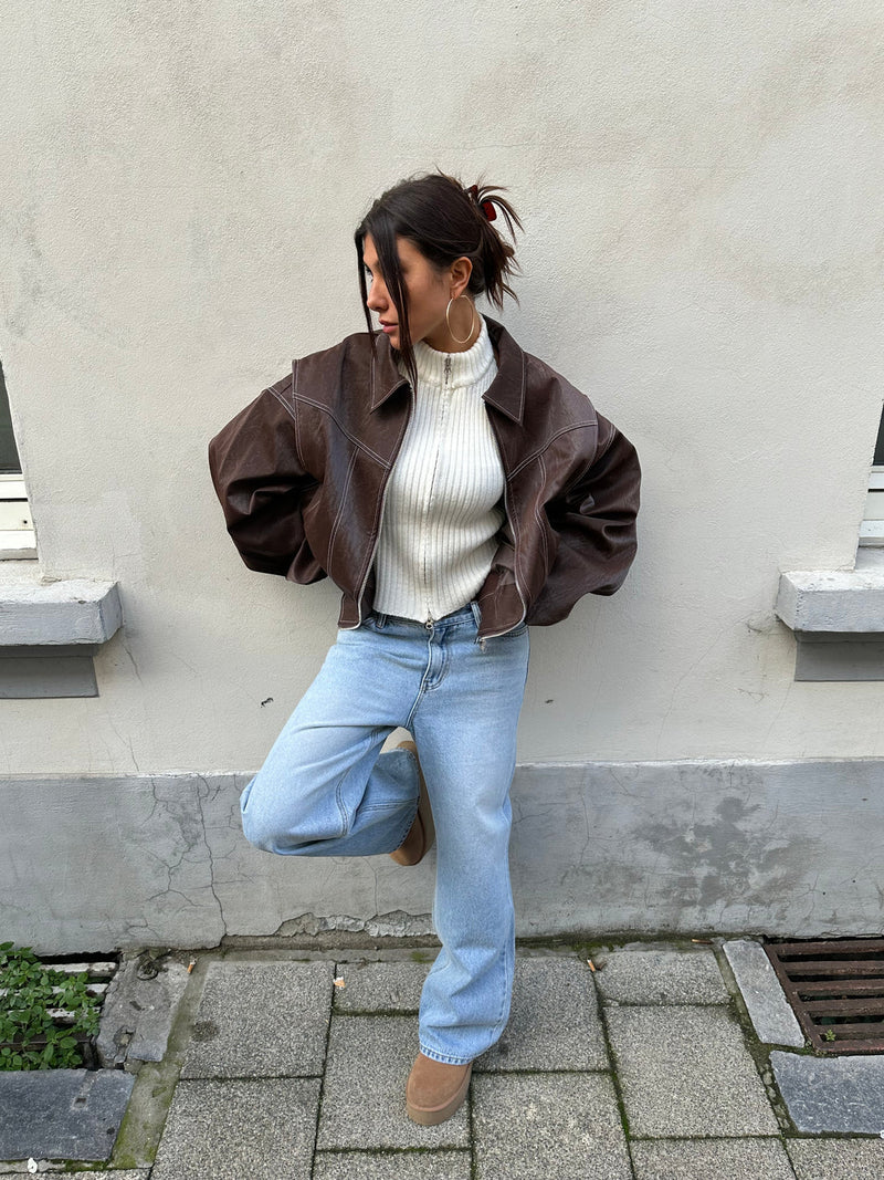 Oversized Contrast Jast - Beperkte Verkoop