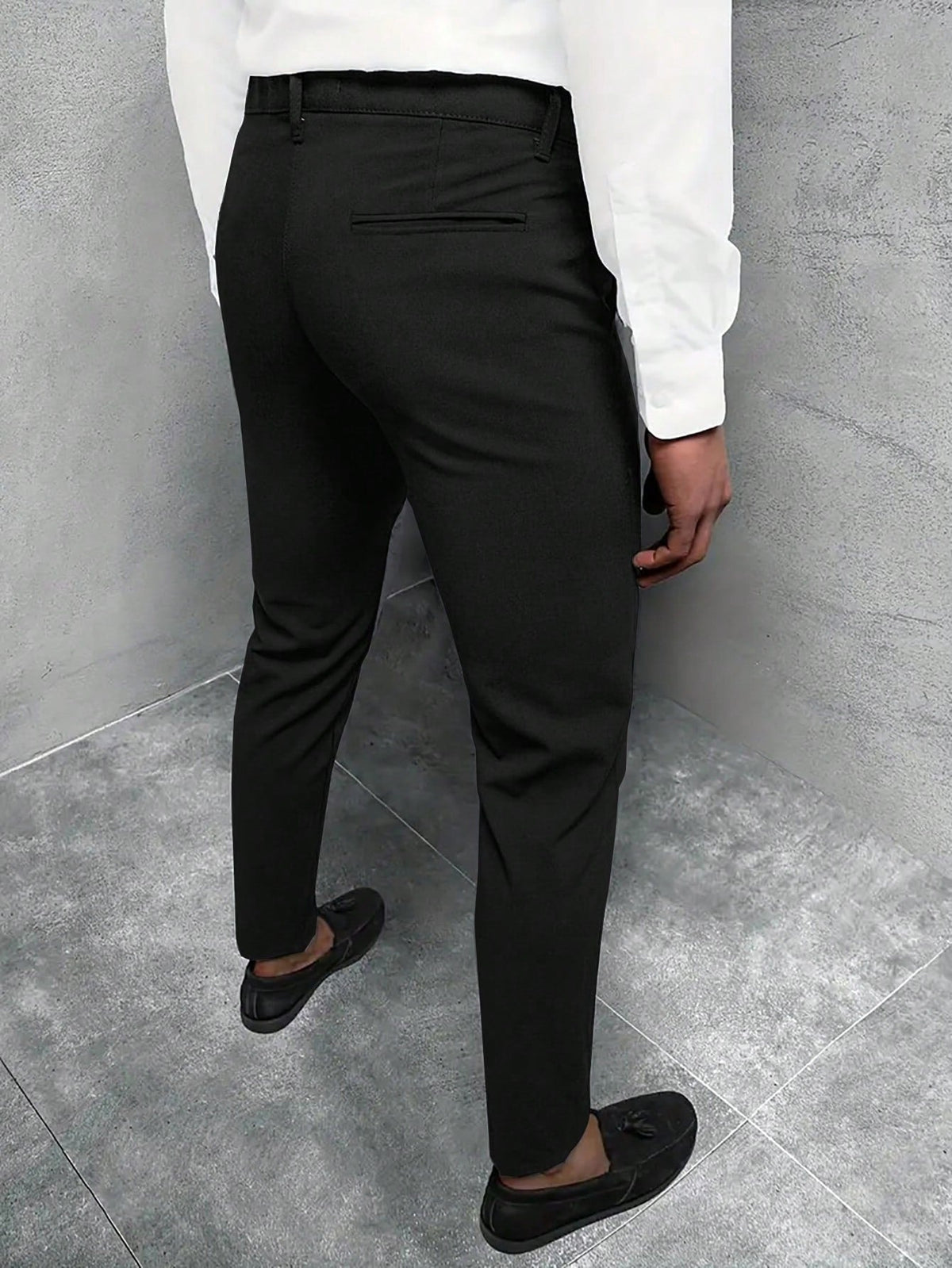 Jasper | Effenkleurige herenbroek voor casual zakenreizen
