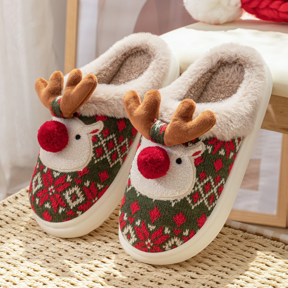 Jasper | Gezellige kerst rendier pluche sloffen